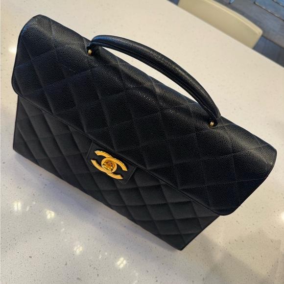 Chanel vintage caviar quilted business bag - Picture 3 of 14